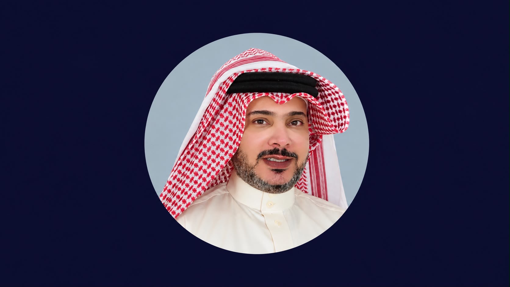 التناقض الذي يفضح نفسه بين المرشد والحرس